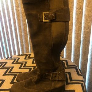 Genuine suede dark taupe flat low heeled boots